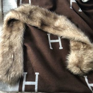 Faux fur scarf